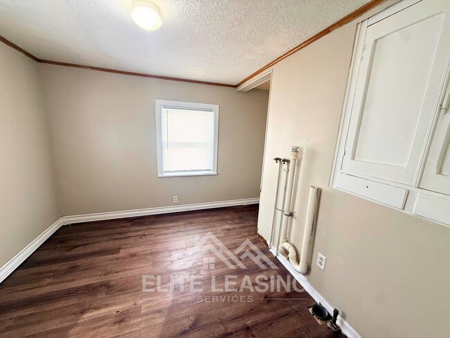 Foto del edificio - Charming 3 Bedroom Home Near Downtown Topeka!