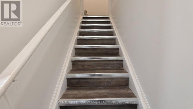 Building Photo - 1034 Pelican Trail