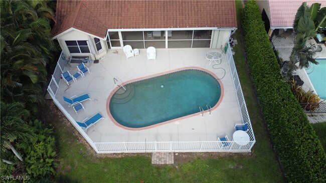 Building Photo - 702 Lambton Ln