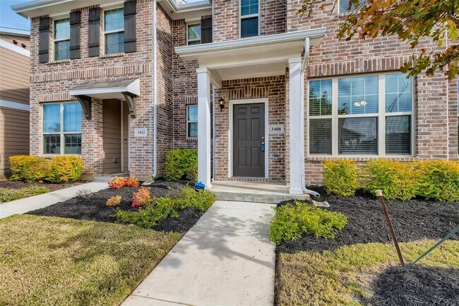 Building Photo - 3408 Becker Dr