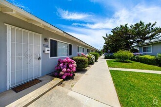 Building Photo - 2034 E Santa Clara Ave