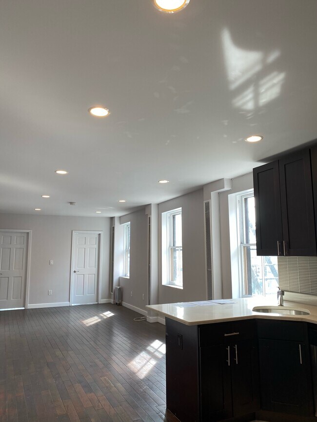 Building Photo - 77 Atlantic Ave