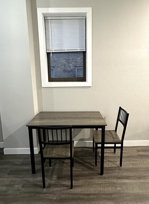 Foto principal - 328 3rd St