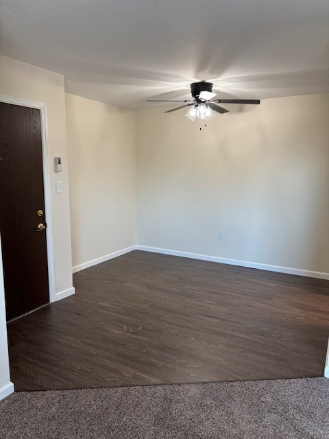 Foto del edificio - 403 County Line Rd