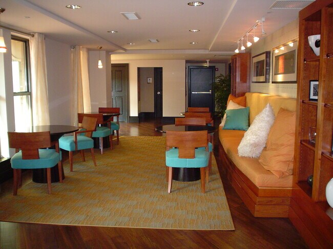 Foto del edificio - 777 7th St NW