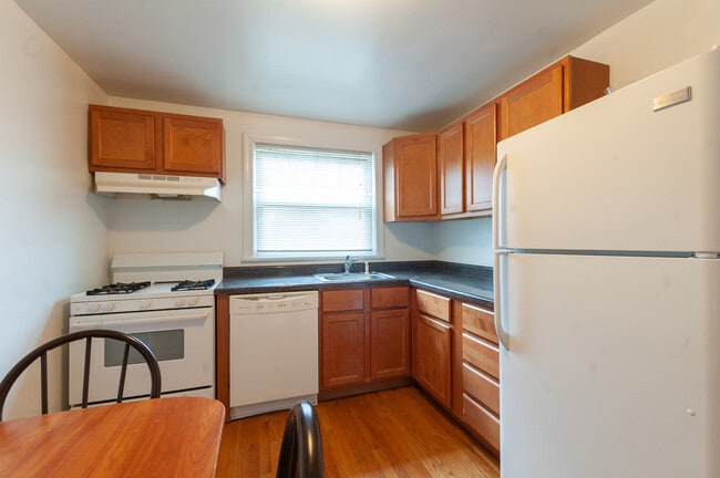 Foto del edificio - 4258 W Nelson St