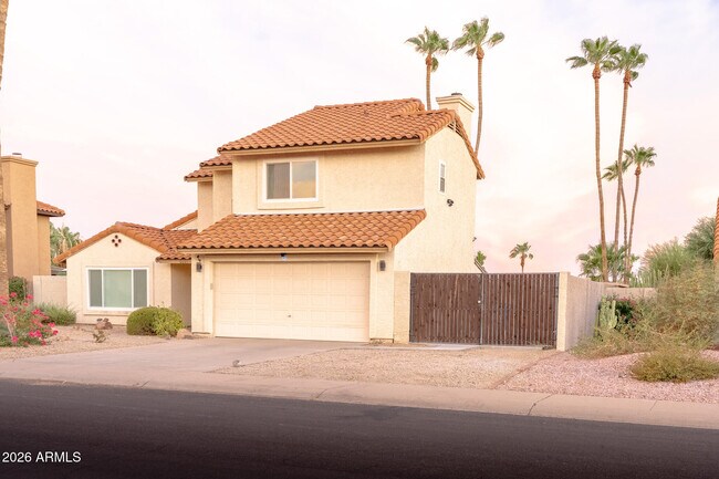 Building Photo - 5625 E Tierra Buena Ln