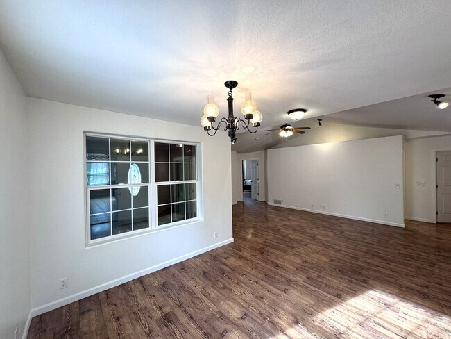 Foto del edificio - 2005 8th Ave N