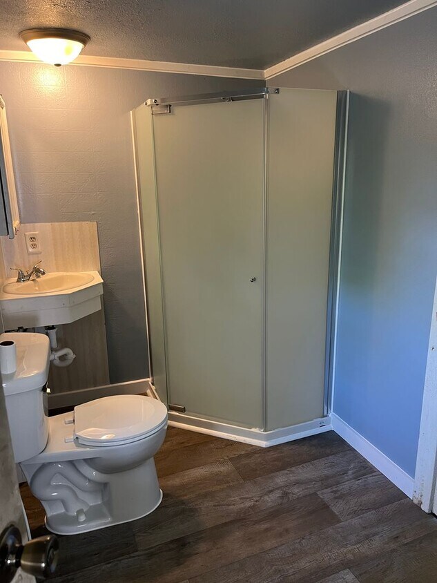 Foto principal - SPACIOUS 4 BEDROOM HOME READY TO WELCOME YOU