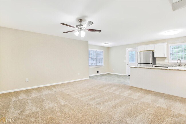 Building Photo - 311 MacLand Springs Dr