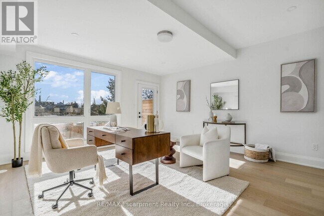 Photo du bâtiment - 138 East St