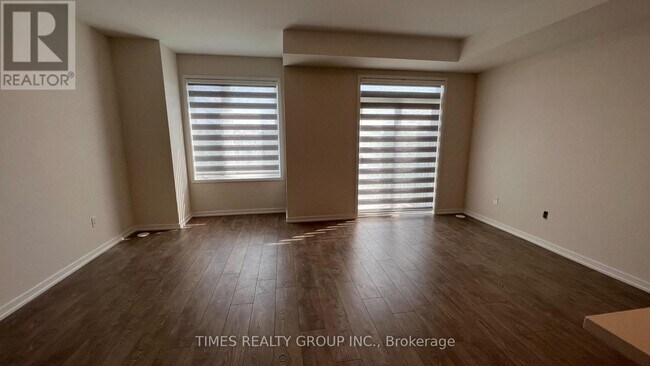 Building Photo - 45 Rattenbury Rd