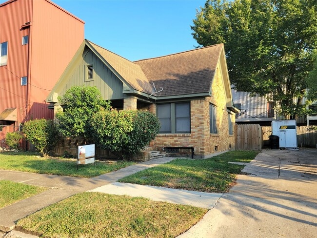 Foto del edificio - 2811 Chenevert St