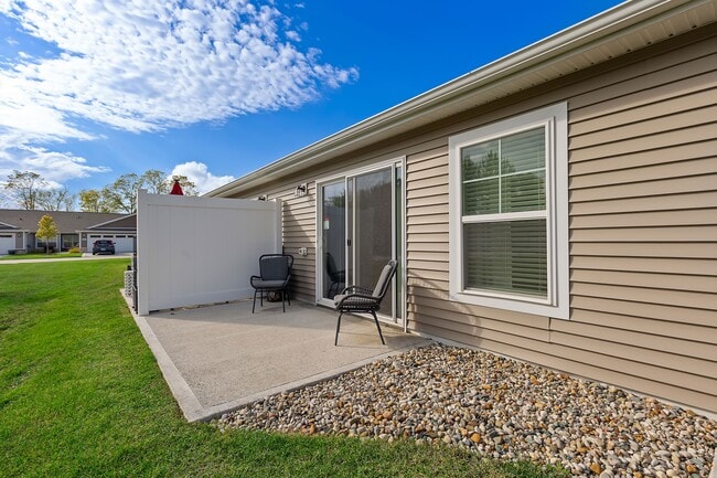 Building Photo - Redwood Delta Township Willow Highway