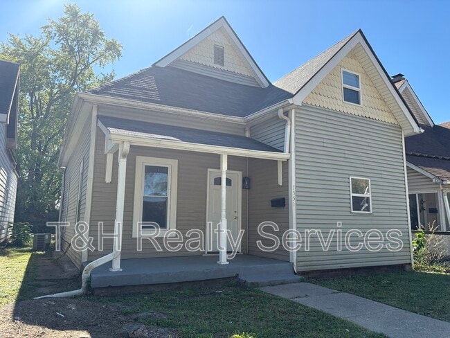 Building Photo - 1551 W New York St