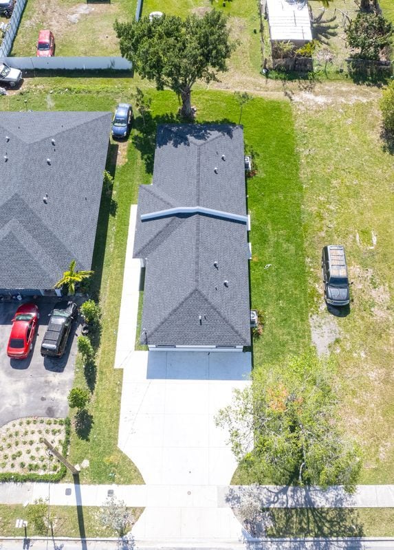 Building Photo - 22300 SW 117th Ave