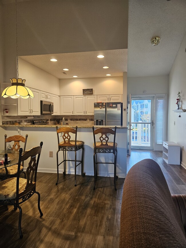 Building Photo - 108 Scotch Broom Dr