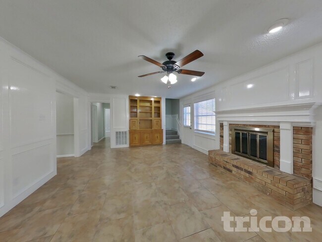 Foto del edificio - 12134 Quail Creek Dr