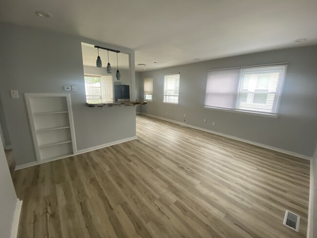 Foto del edificio - 841 S Addison St