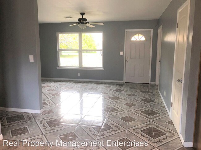 Foto del edificio - 3 br, 2 bath House - 1244 N 2nd St