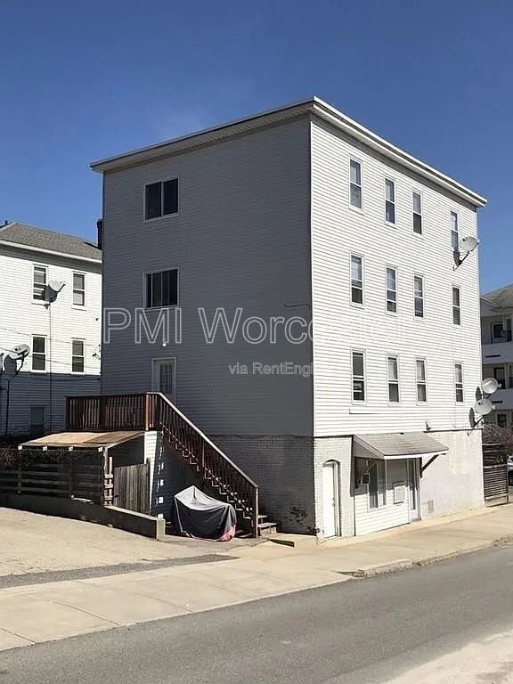 Building Photo - 174 Ingleside Ave