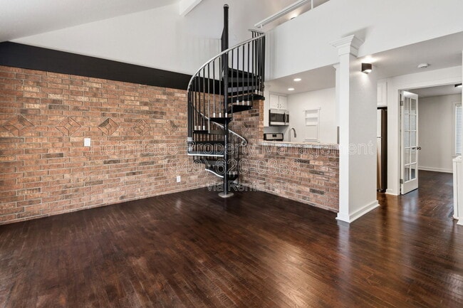 Building Photo - 381 Orange Blossom