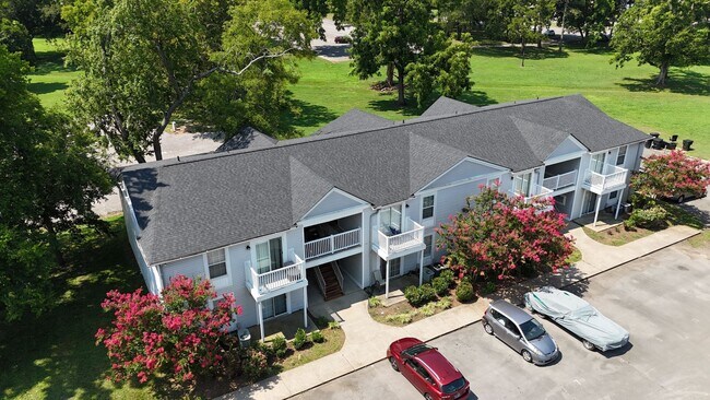 Foto de arriba hacia abajo del nuevo techo (1) - The 215