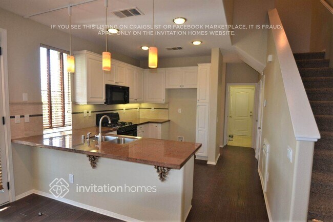 Foto del edificio - 9147 S Cullen Wy