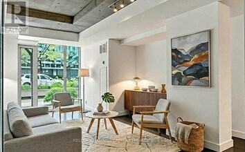 Building Photo - 55 Stewart St