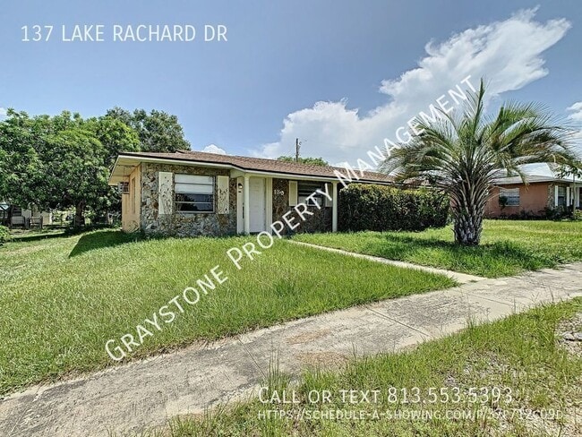Foto del edificio - 137 Lake Rachard Dr