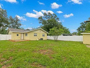 Building Photo - 4903 Whiteway Dr