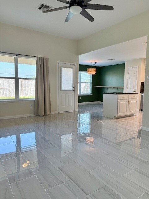 Foto del edificio - 2709 Marlin Dr