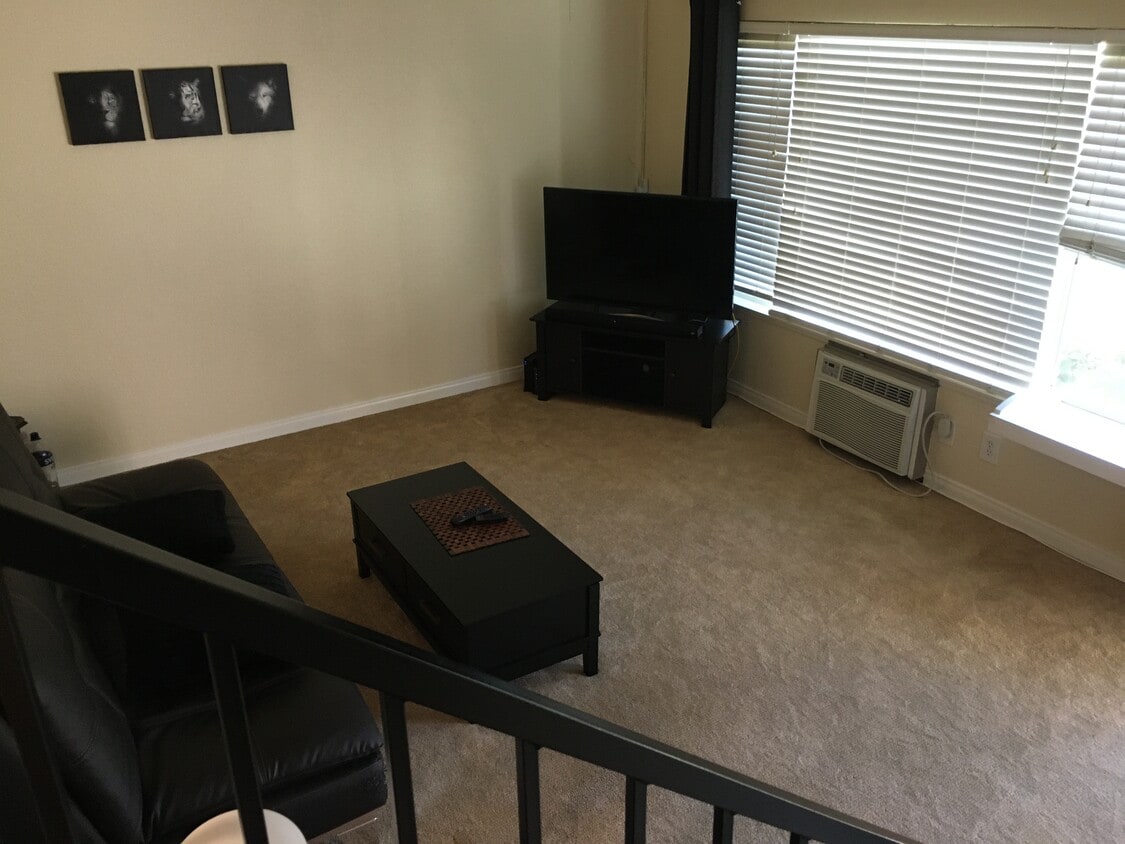 4535 Ramona Ave, Unit Park Laverne Condos in La Verne, CA Westside