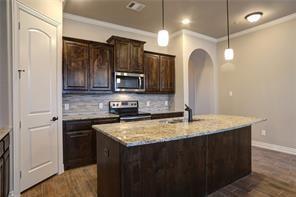 Building Photo - 303 Featherstone Trl