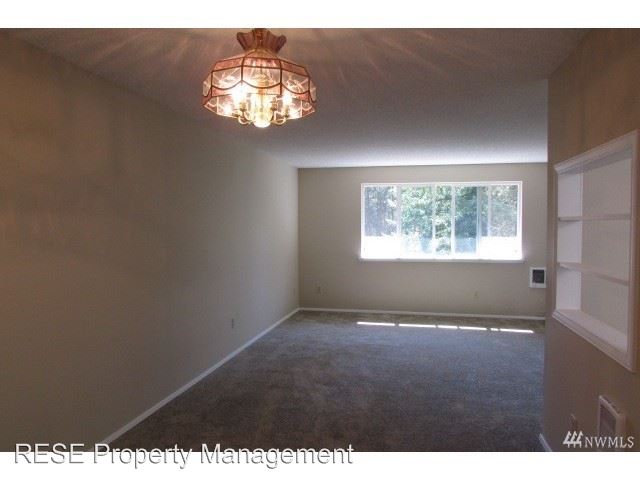 Building Photo - 9307 Trillium Cir W