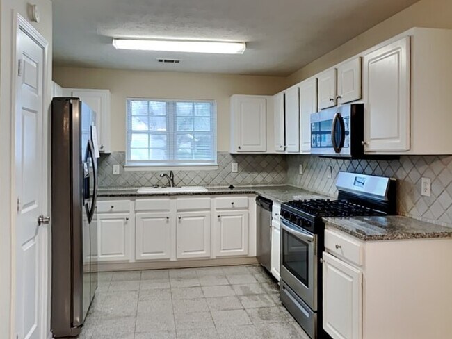 Building Photo - 761 Sugar Oak Ln