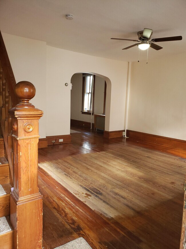 Foto del edificio - 339 W Abbott St