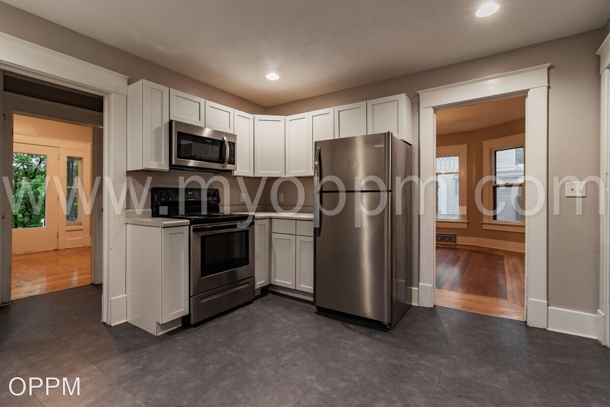Primary Photo - 3 br, 1.5 bath House - 840 Grace St