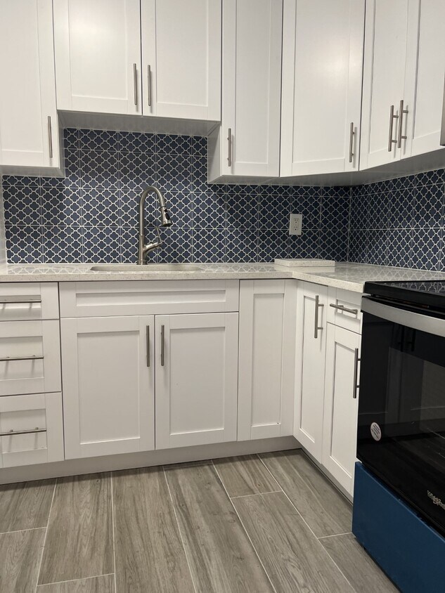 Foto principal - 4730 NW 10th Ct
