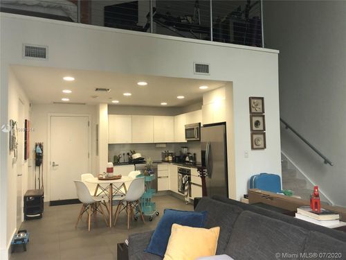 Foto del edificio - 1060 Brickell Ave