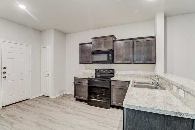 Building Photo - 1317 Ester Ln