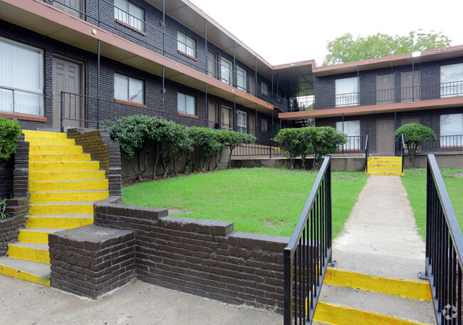 Building Photo - Marisol Villas Apartments