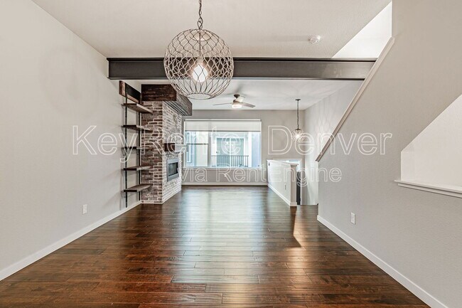 Foto del edificio - 848 Kalamath St