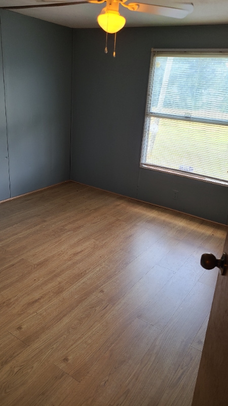 Foto del edificio - 704 State Rd S-32-45