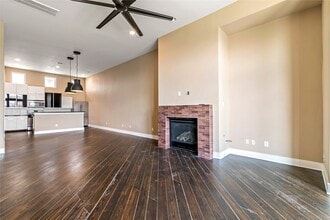 Building Photo - 3419 Gillespie St