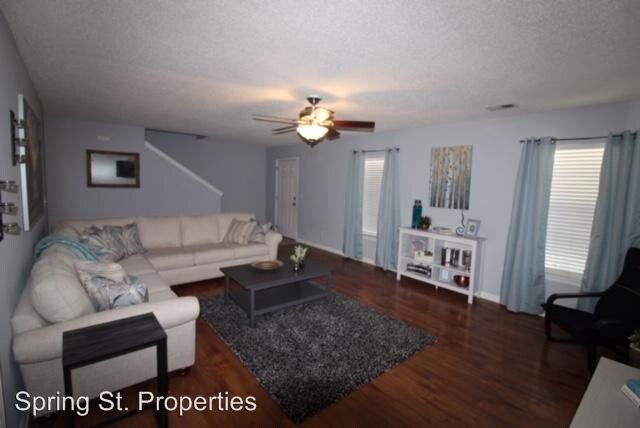 Foto del edificio - 4 br, 2.5 bath House - 217 Trickle Drive