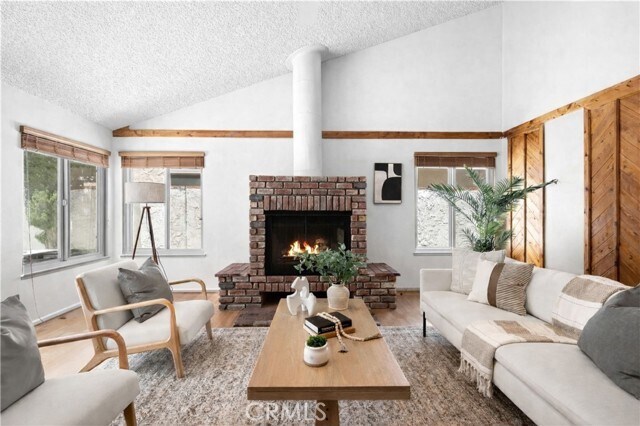 Foto del edificio - 26017 Redbluff Dr