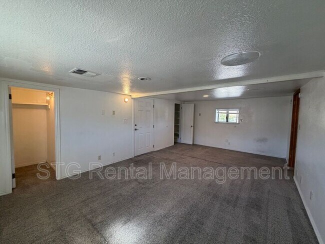 Foto del edificio - 145 E 500 S
