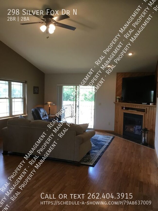Building Photo - 2 bedroom townhome