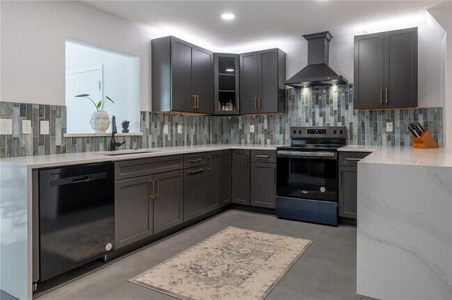 Foto del edificio - 1097 Eden Isle Blvd NE